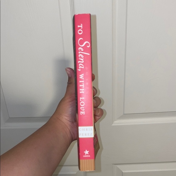 To Selena, With Love by Chris Perez - Multicolor Cover - Picture 5 of 6